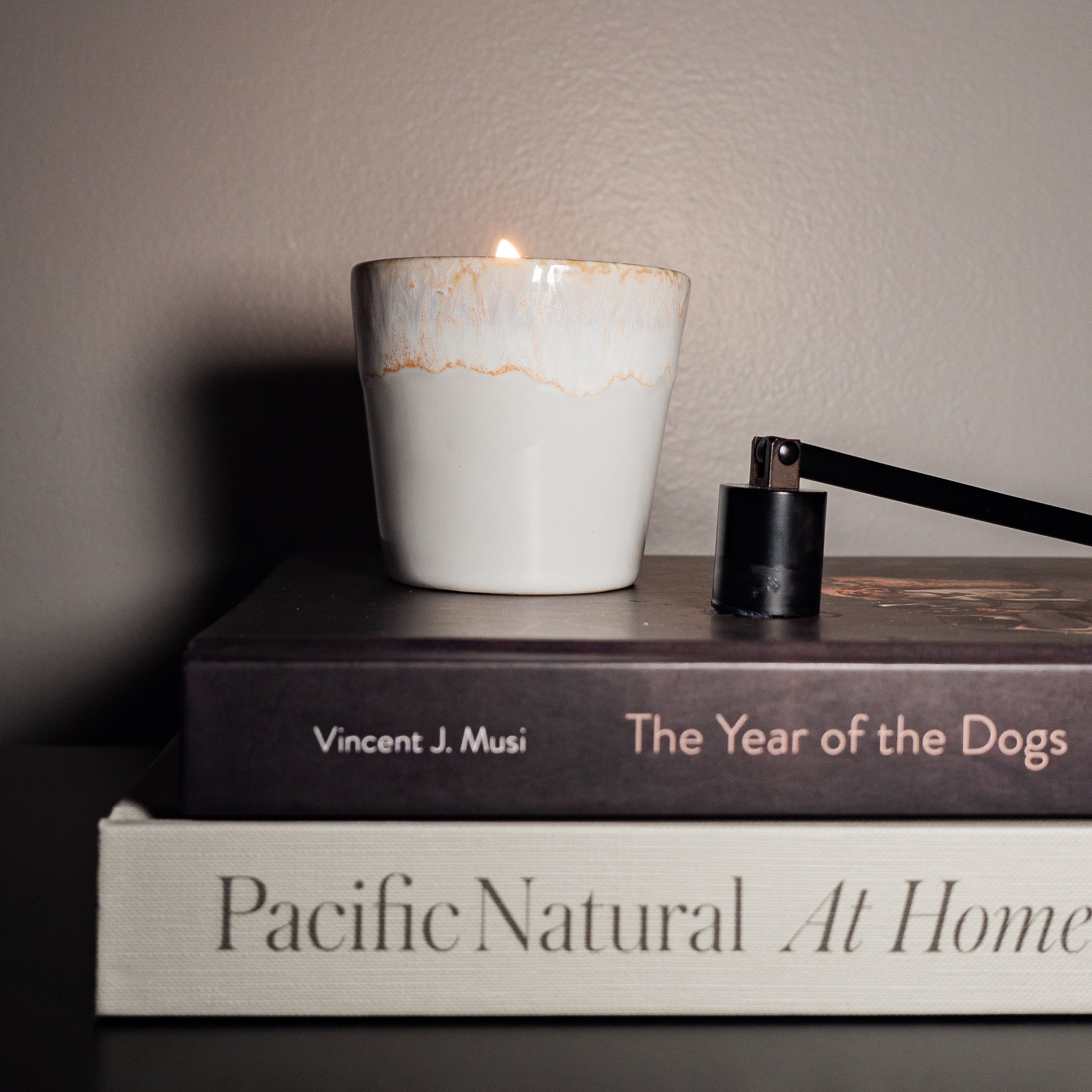 White | Oat Milk + Honey | Nova
