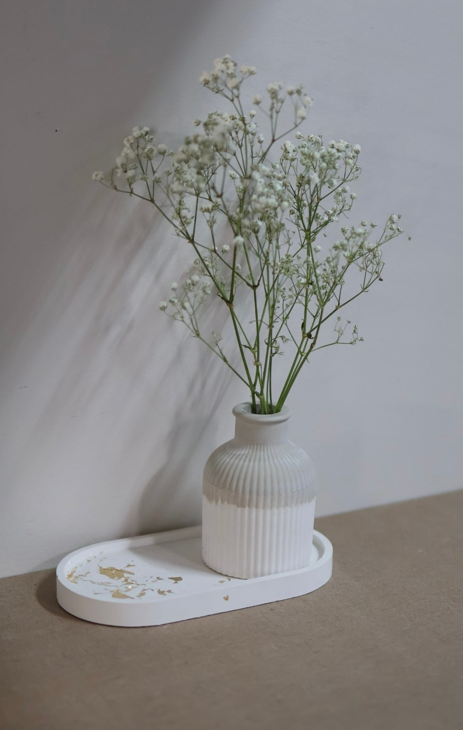 Ribbed Vase | Office Decor