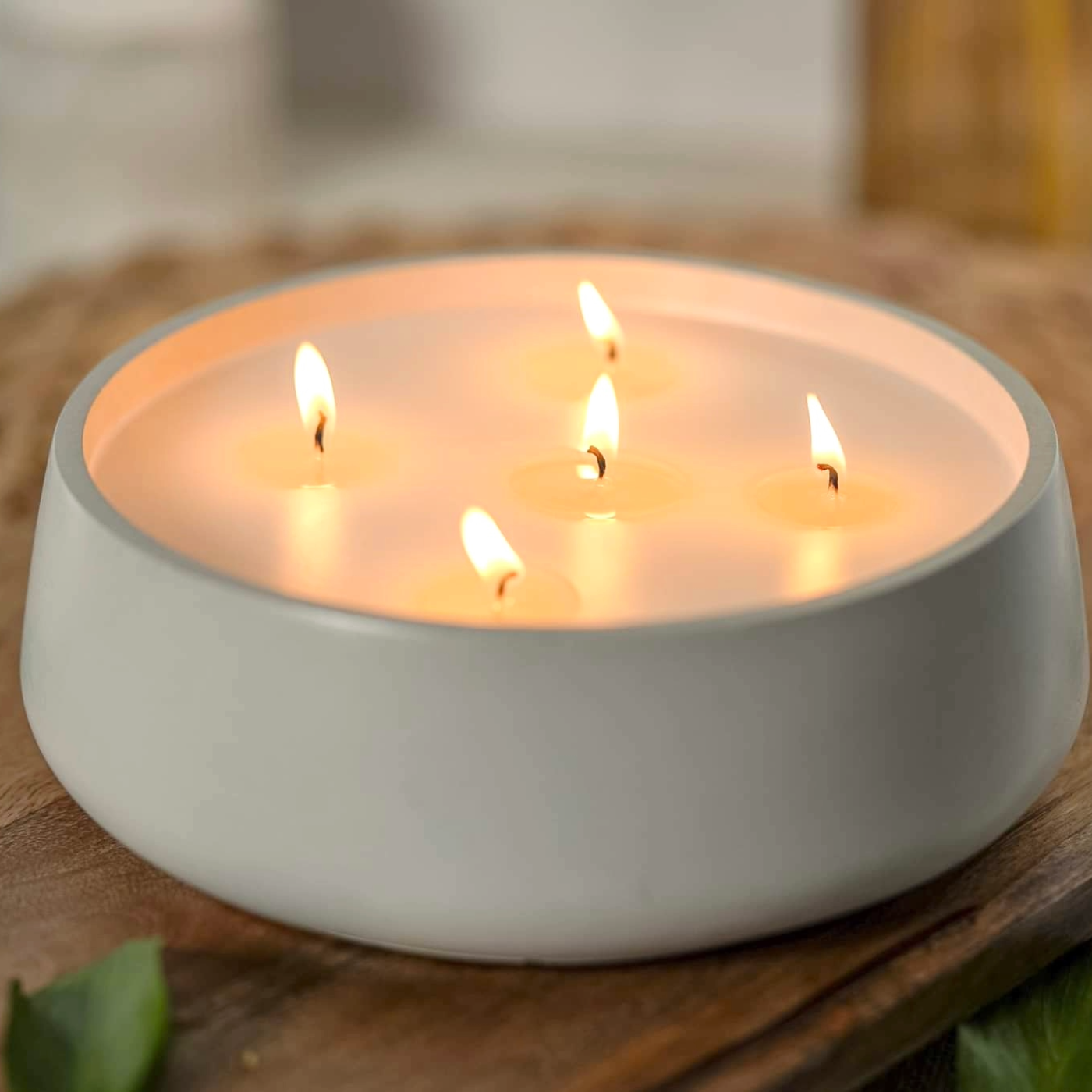 Elegant 4-Wick Stone Candle Bowl