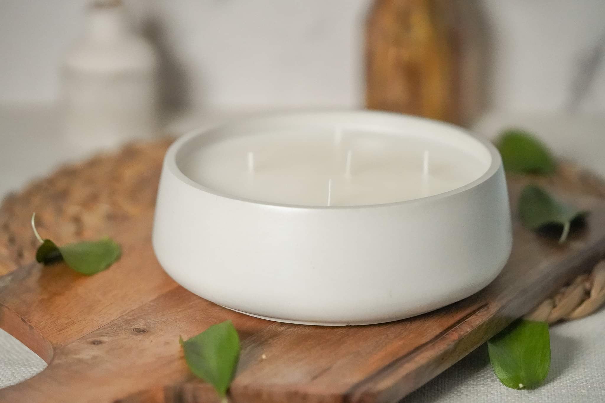 Elegant 4-Wick Stone Candle Bowl